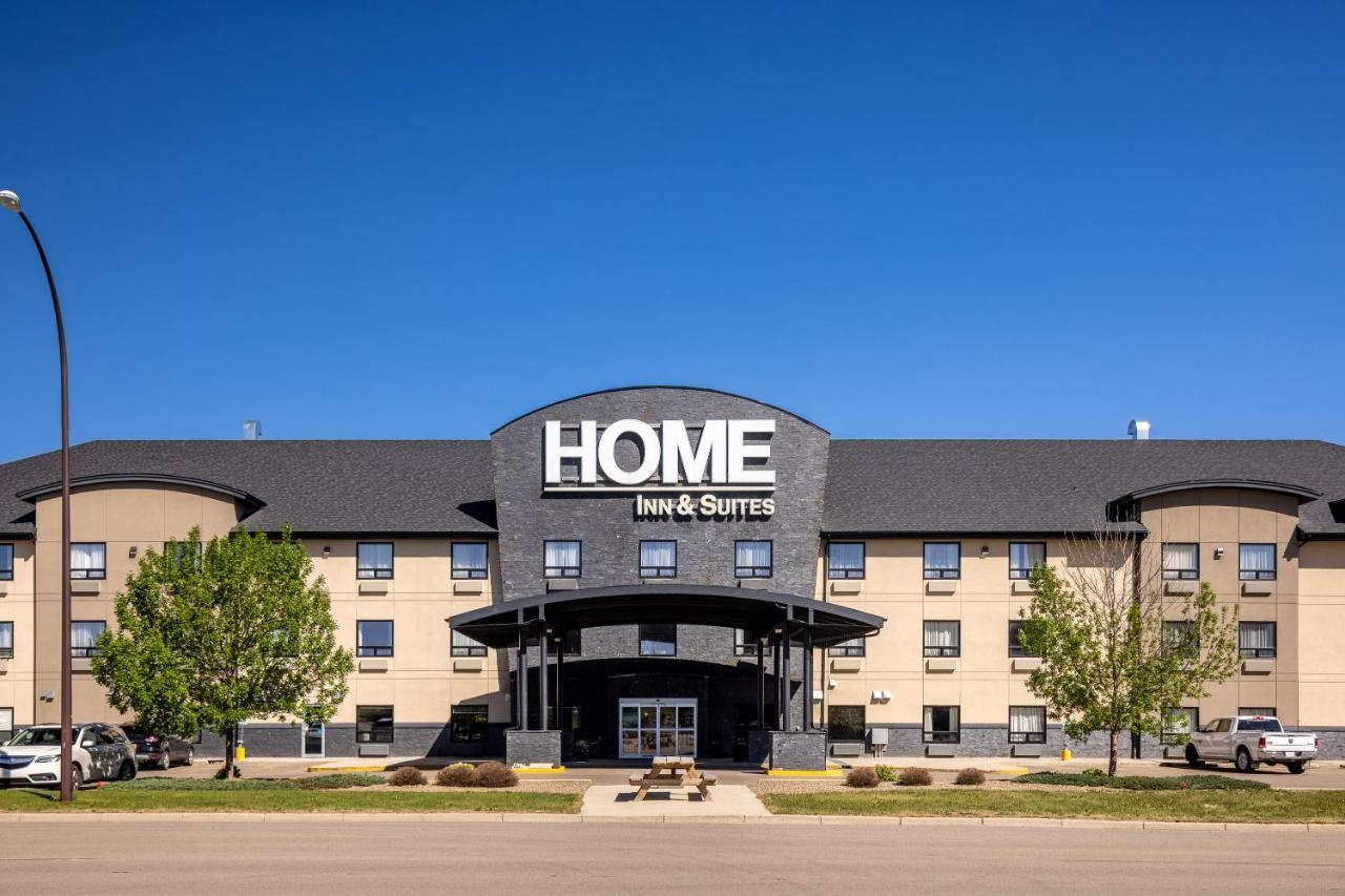 Home Inn & Suites - Swift Current Esterno foto