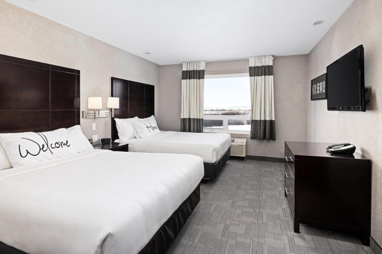 Home Inn & Suites - Swift Current Esterno foto