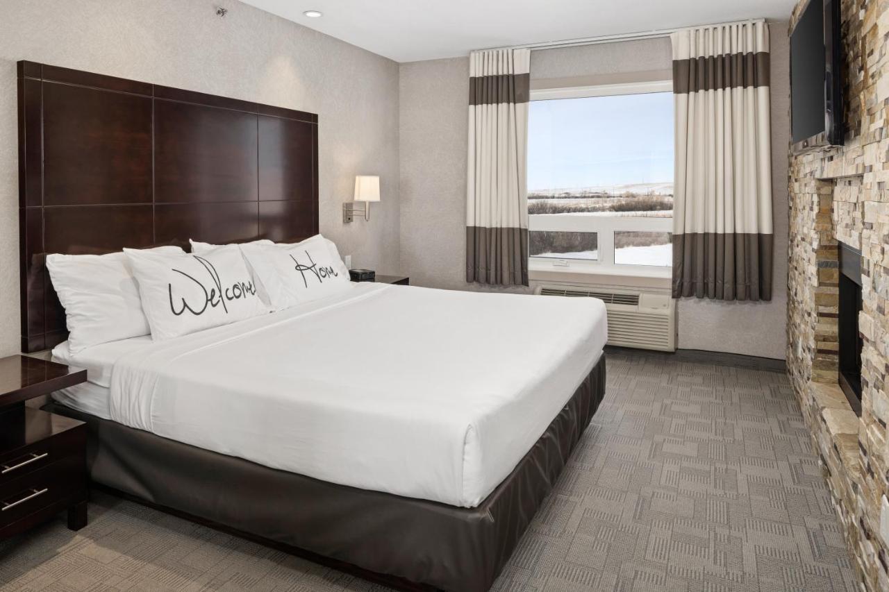 Home Inn & Suites - Swift Current Esterno foto