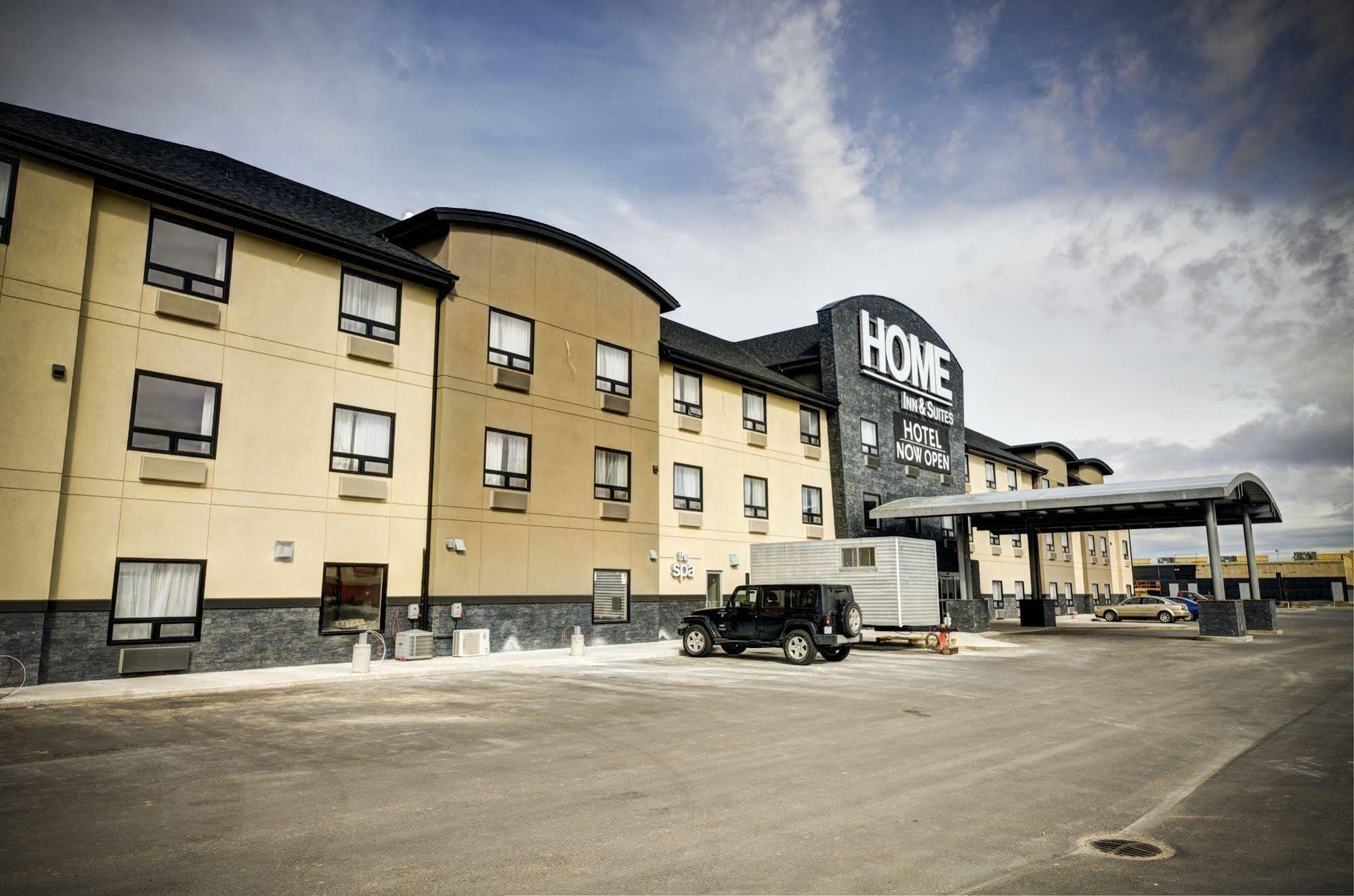 Home Inn & Suites - Swift Current Esterno foto